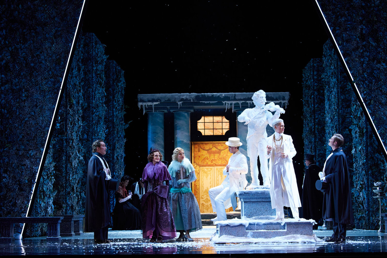 Ludwig Mittelhammer, Lucian Krasznec, Alexander Grassauer, Jennifer O’Loughlin & Daniel Prohaska, sowie Cjor des Staatstheaters am Gärtnerplatz